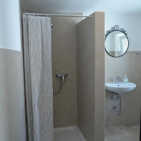 Fuer Arbeiter Und Monteure Gräfrath