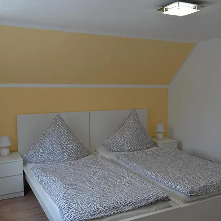 Apartment Fuer Arbeiter Und Monteure *