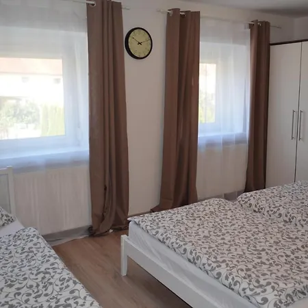 Apartment Fuer Arbeiter Und Monteure *